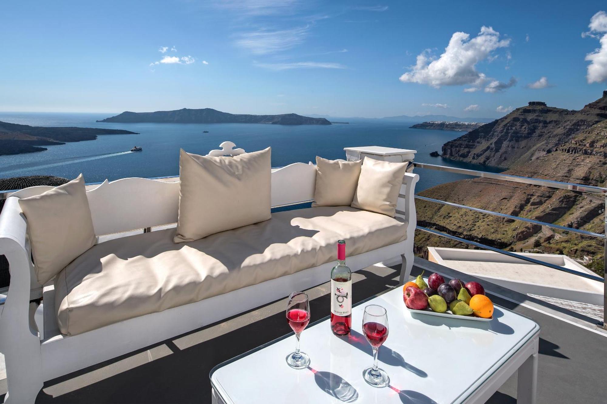 1809 * Fira (Santorini)